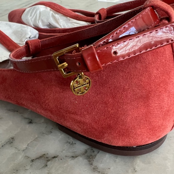 Tory Burch Aston T-Strap Flats- 8.5 - Picture 12 of 12